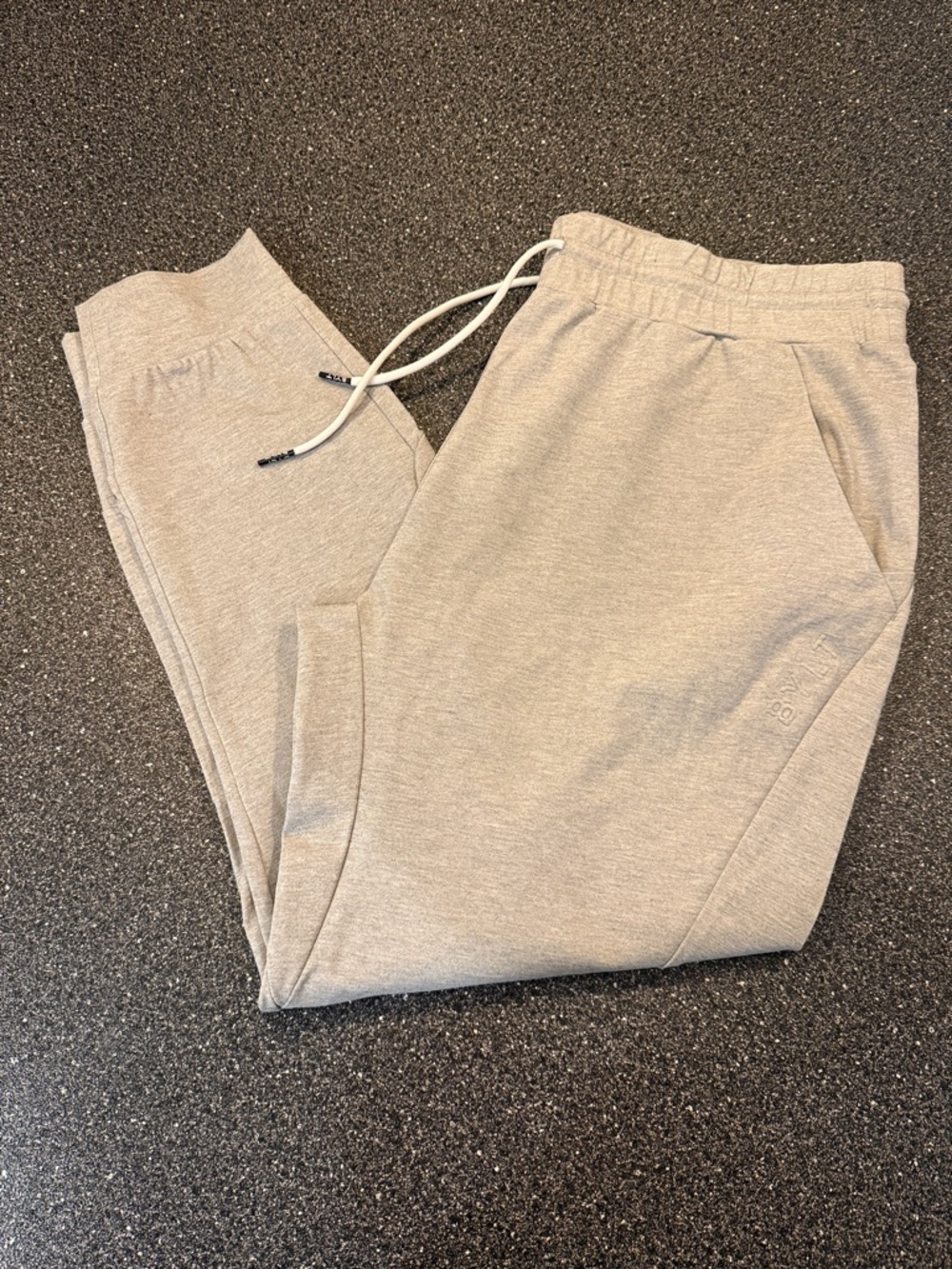 Men’s BYLT Basics Gray Joggers - size 3XL